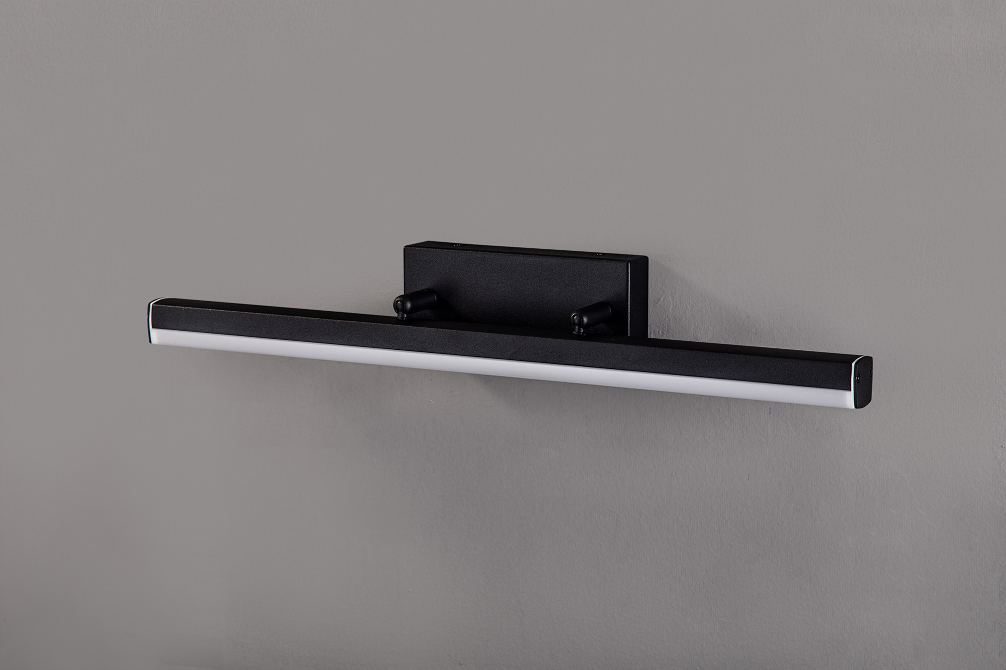 3003592 Bathroom Wall Light Black - Image 2