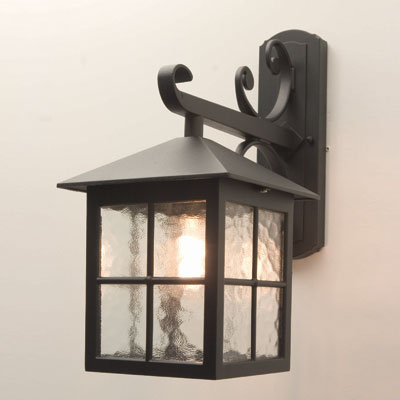 BL19 Winchester Black Wall Lantern