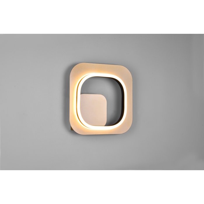 LED Wall Light | Gold LED Wall Light 