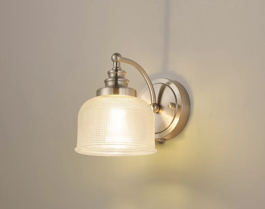 Single Nickel Wall Light | Traditional Wall Lights